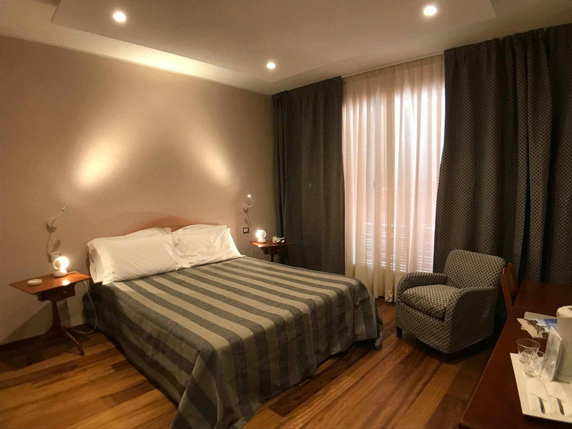 Locanda Dell'Angelo Luni Zewnętrze zdjęcie